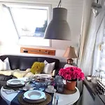 Quarterdeck61 Lägenhet